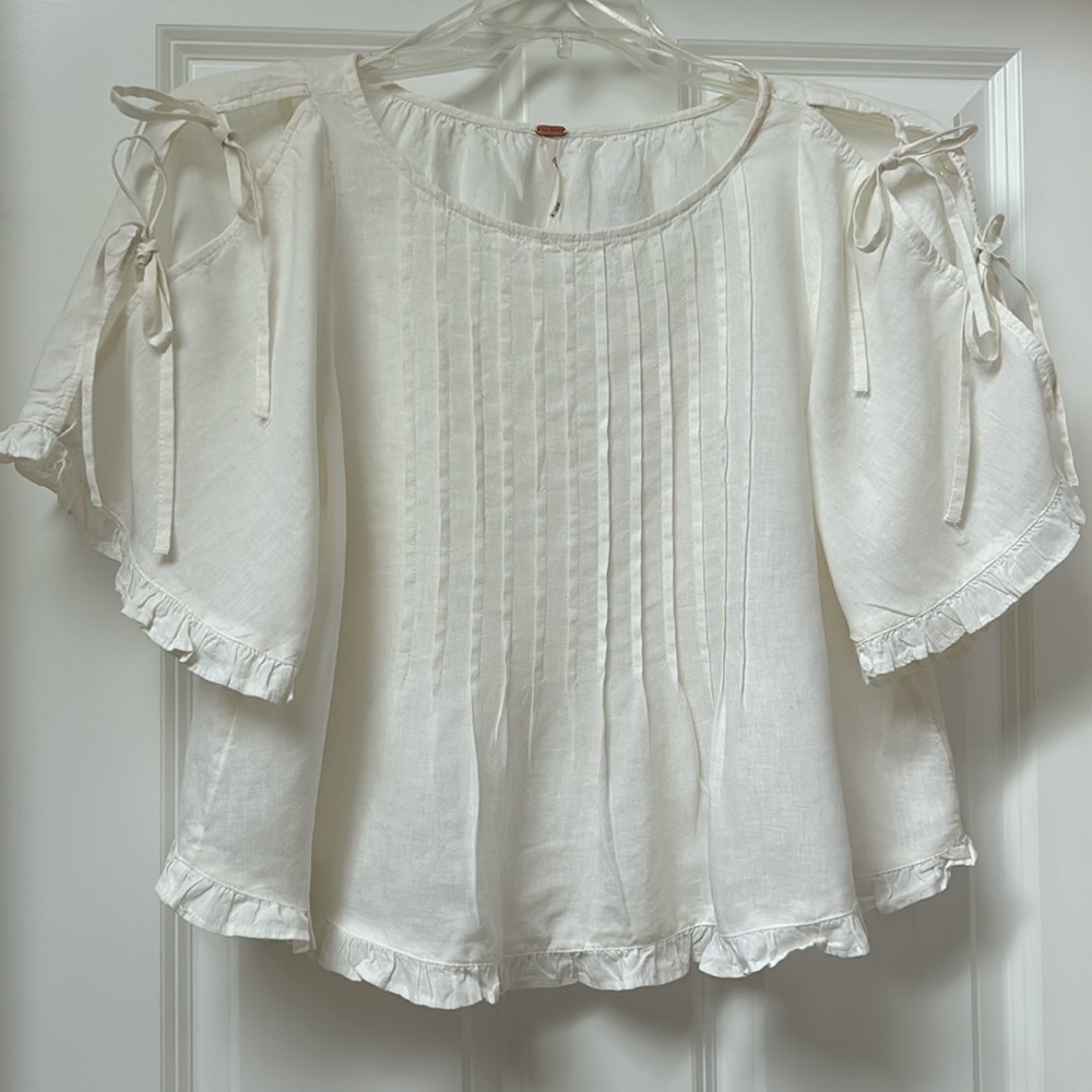 FREE PEOPLE Lilia Pintuck NWT shirt sz XS - Picture 2 of 6